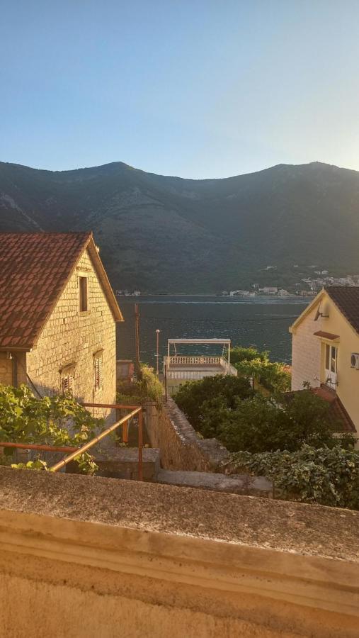 Apartments Vukasovic Котор Экстерьер фото
