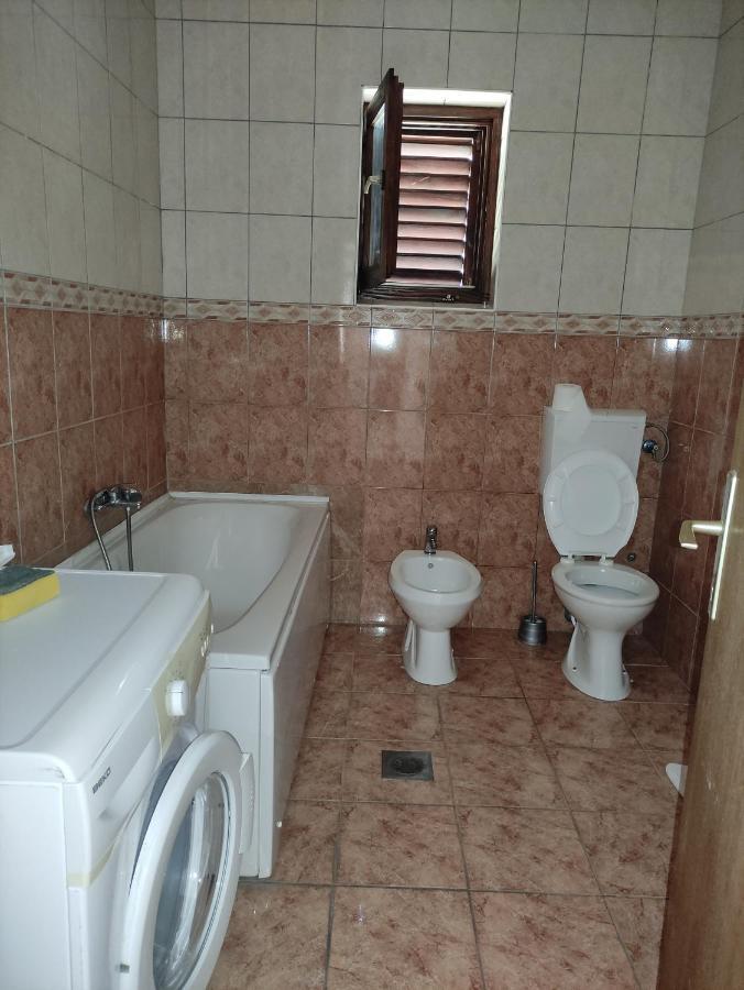 Apartments Vukasovic Котор Экстерьер фото